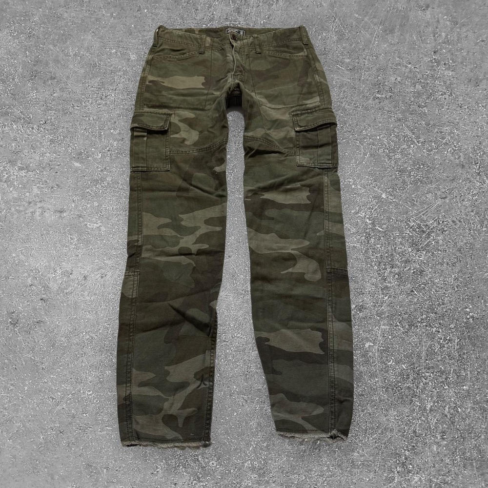 Abercrombie & Fitch Ames Low Rise Slim Boyfriend Camo Jeans Green 00R 24